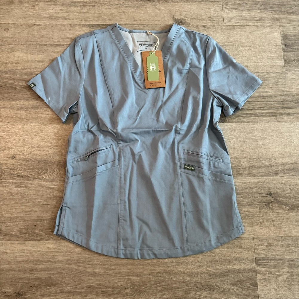 Medico light blue medium scrub top